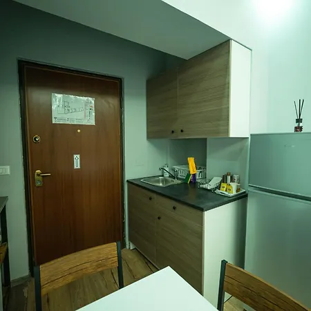 Centro - Garden Πανσιόν 3*